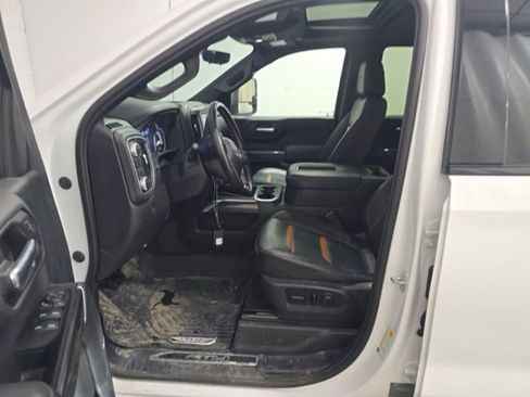Used 2020 GMC Sierra 1500 AT4 w/ Off Road Performance Package AWD/4WD image 7
