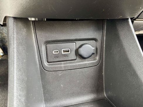 Used 2022 Chevrolet Spark LT FWD image 30