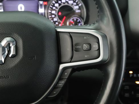 Used 2022 RAM 1500 Big Horn AWD/4WD image 9