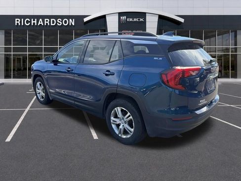 Used 2020 GMC Terrain SLE w/ Driver Convenience Package FWD image 18