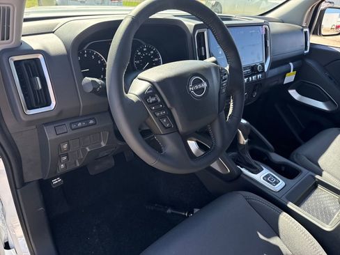 New 2026 Nissan Frontier SV w/ All-Weather Content Package image 17