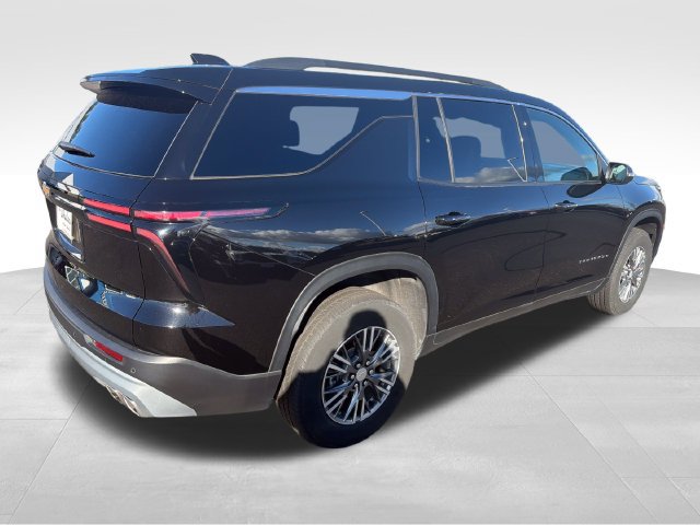 Used 2026 Chevrolet Traverse LT AWD/4WD image 6