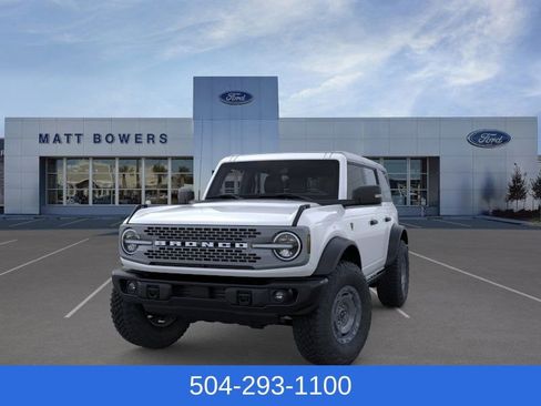 New 2025 Ford Bronco Badlands image 2