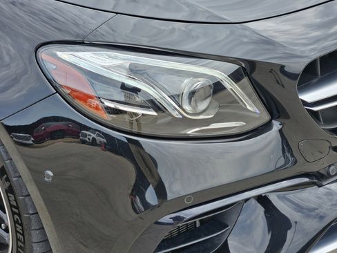 Used 2019 Mercedes-Benz E 63 AMG S image 6