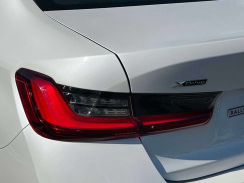 Certified 2024 BMW 330i xDrive Sedan w/ Premium Package AWD/4WD image 10