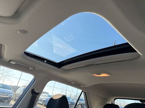 New 2026 Hyundai Venue SEL image 18