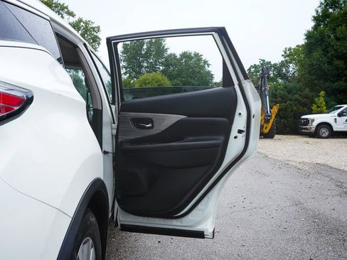 Used 2018 Nissan Murano SL w/ Moonroof Package AWD/4WD image 37
