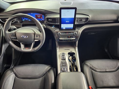 Used 2020 Ford Explorer ST w/ Premium Technology Package AWD/4WD image 16