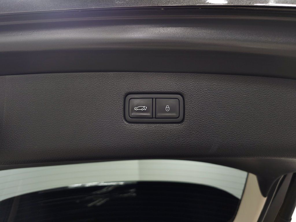Used 2024 Genesis GV80 2.5T w/ Advanced Package AWD/4WD image 10