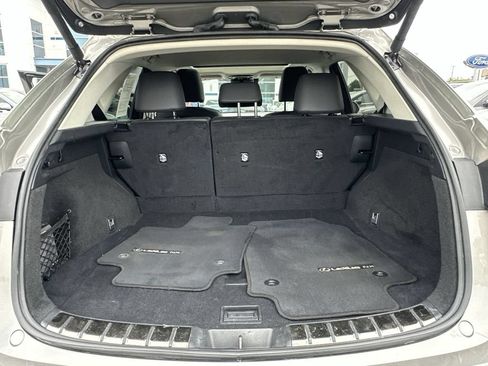 Used 2024 Lexus NX 250 FWD w/ Cold Area Package image 34