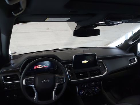 New 2024 Chevrolet Tahoe Z71 w/ Luxury Package AWD/4WD image 5