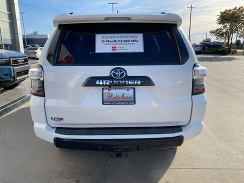 Certified 2018 Toyota 4Runner TRD Off-Road Premium image 3