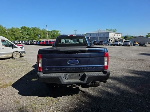 Used 2017 Ford F350 XL AWD/4WD image 4