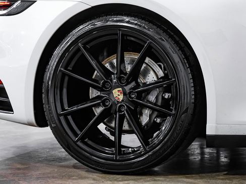 Used 2020 Porsche 911 Carrera RWD image 56