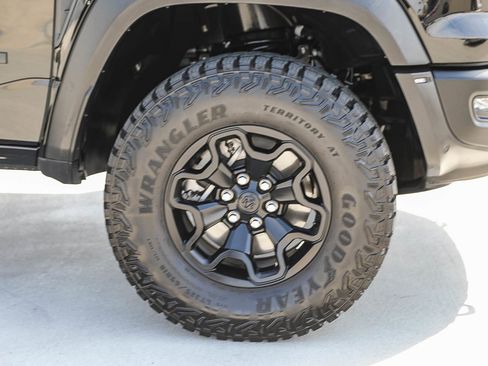 Used 2025 RAM 1500 RHO AWD/4WD image 10