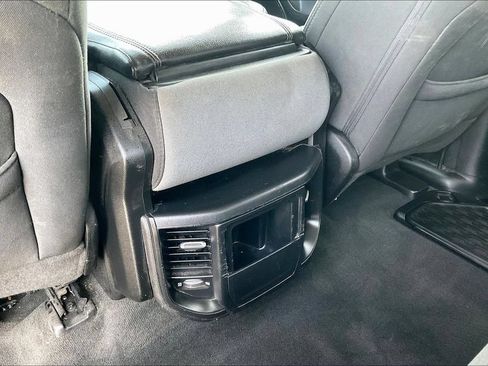 Used 2020 RAM 1500 Big Horn AWD/4WD image 22