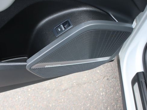 Used 2023 Audi Q5 2.0T Premium Plus AWD/4WD image 9