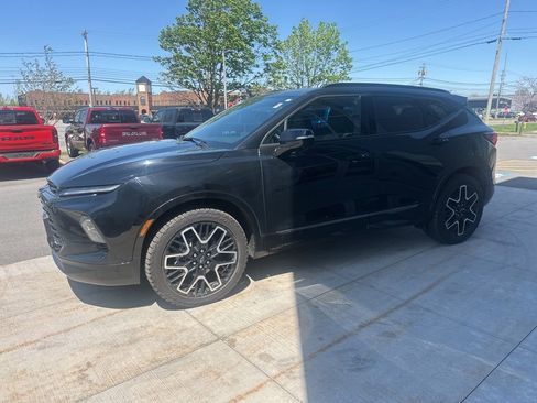 Used 2023 Chevrolet Blazer RS w/ Driver Confidence II Package AWD/4WD image 8