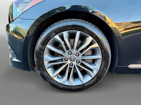 Used 2017 Genesis G80 3.8 w/ Option Group 02 image 24