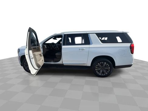 Certified 2025 GMC Yukon XL Elevation AWD/4WD image 7