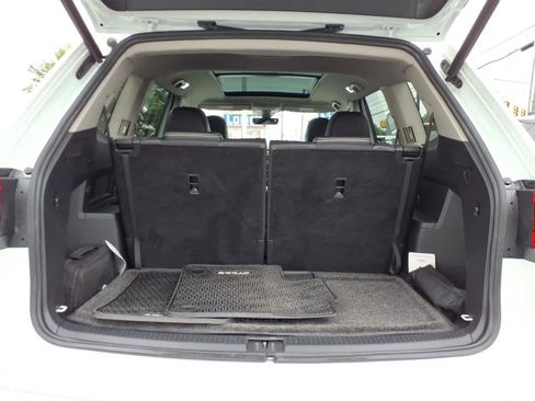 Used 2022 Volkswagen Atlas SEL AWD/4WD image 18