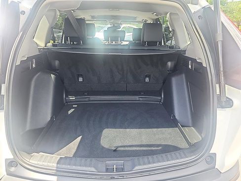 Used 2018 Honda CR-V Touring image 32