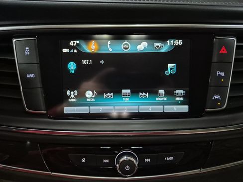 Used 2019 Buick Enclave Premium AWD/4WD image 14