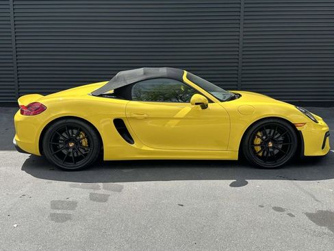 Certified 2016 Porsche Boxster Spyder RWD image 9