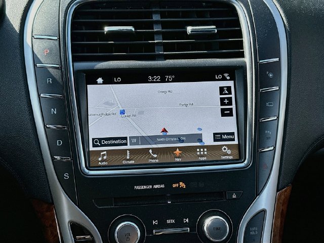 Used 2017 Lincoln MKX Reserve w/ Luxury Package AWD/4WD image 13