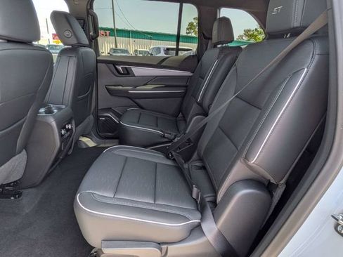 New 2026 Buick Enclave Sport Touring w/ Power Package FWD image 14