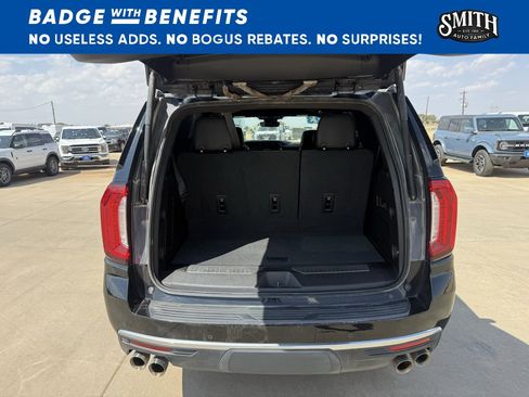 Used 2023 GMC Yukon Denali AWD/4WD image 6