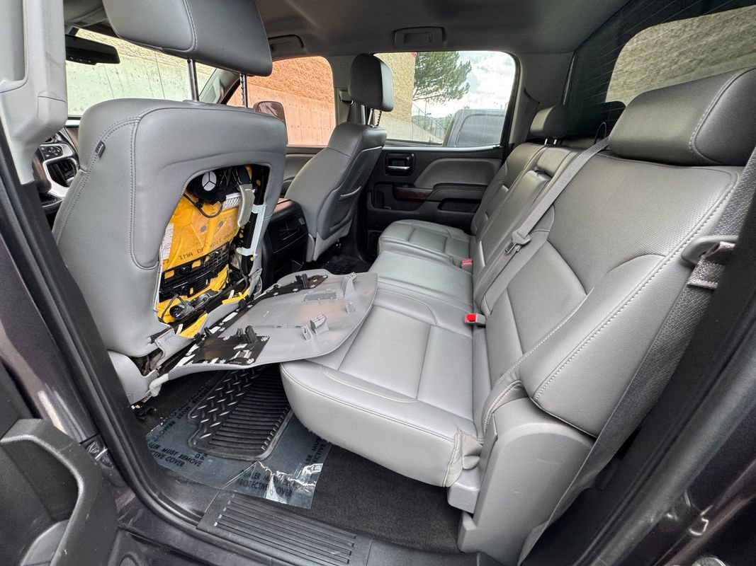 Used 2015 GMC Sierra 2500 SLT w/ Duramax Plus Package AWD/4WD image 11