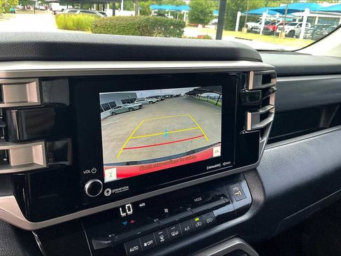 Used 2022 Toyota Tundra SR5 image 25