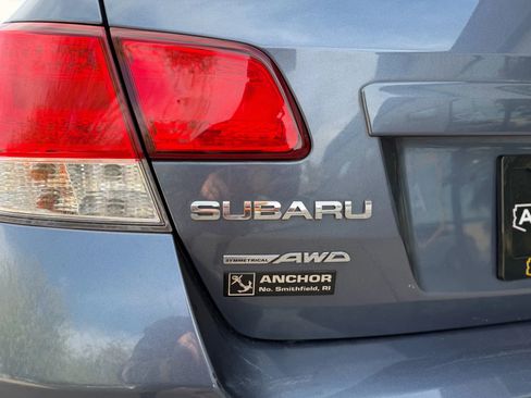 Used 2013 Subaru Legacy 2.5i Premium w/ All-Weather Pkg image 16