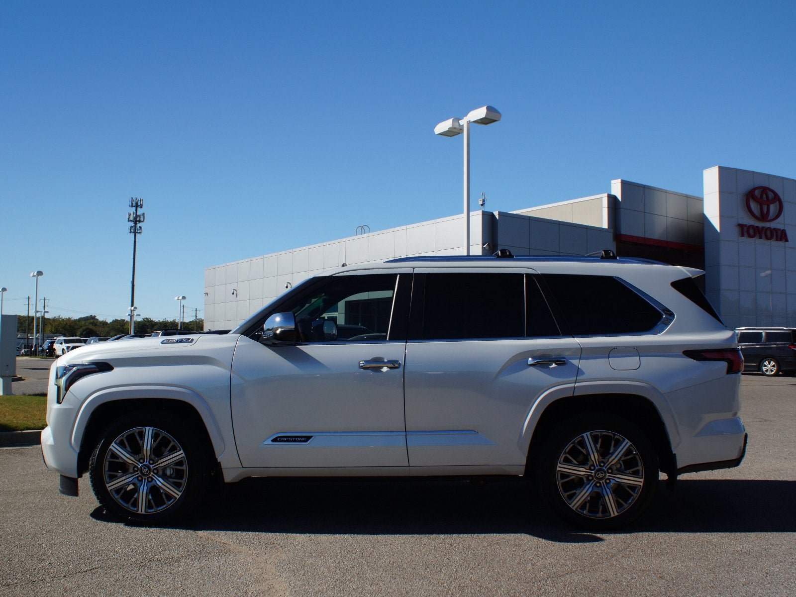 Used 2026 Toyota Sequoia Capstone AWD/4WD image 13