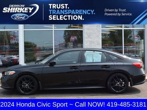 Used 2024 Honda Civic Sport image 2