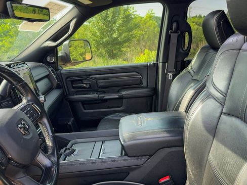 Used 2022 RAM 2500 Limited AWD/4WD image 16