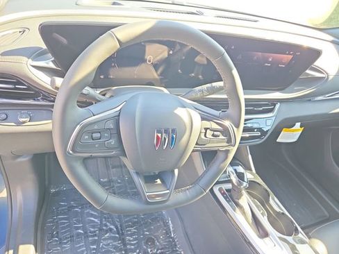 New 2026 Buick Envista Avenir image 17