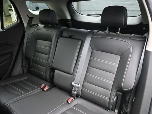 Used 2023 GMC Terrain Denali AWD/4WD image 16