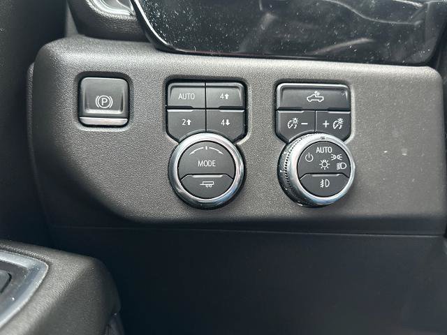 Used 2024 GMC Sierra 1500 Elevation AWD/4WD image 14