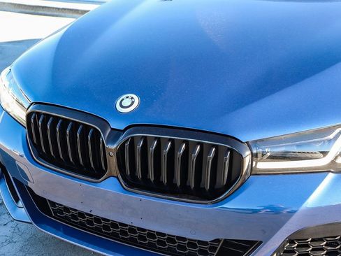Used 2023 BMW M550i xDrive AWD/4WD image 6