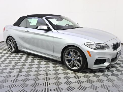 Used 2016 BMW M235i xDrive Convertible AWD/4WD image 8