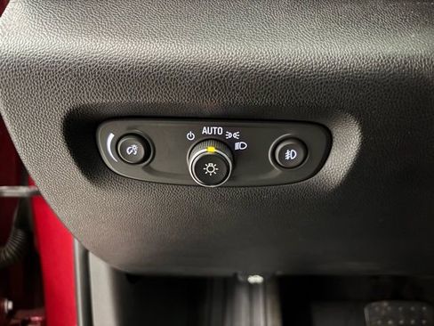 Used 2019 Chevrolet Traverse LT w/ LPO, Floor Liner Package image 14