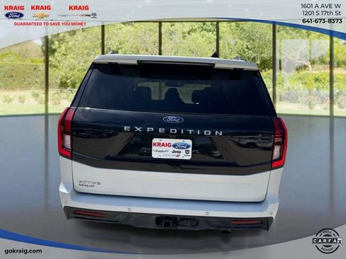 Used 2025 Ford Expedition Active AWD/4WD image 6