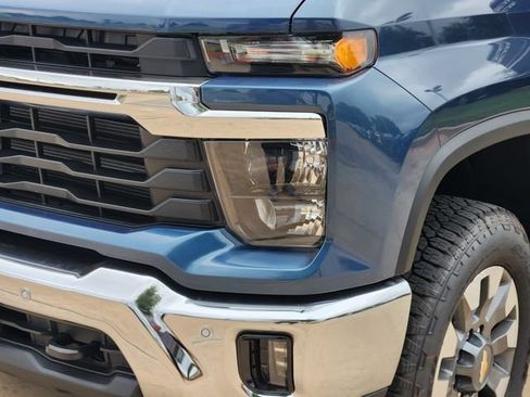 New 2026 Chevrolet Silverado 2500 LT w/ Texas Edition AWD/4WD image 17