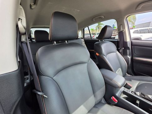 Used 2017 Subaru Crosstrek 2.0i Limited image 19