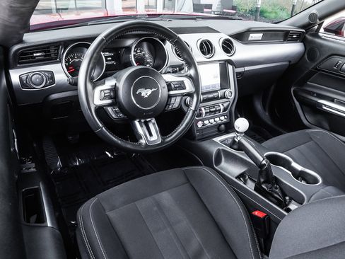 Used 2022 Ford Mustang GT w/ Equipment Group 301A image 7