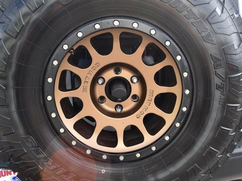 Used 2022 Ford Bronco Raptor image 13