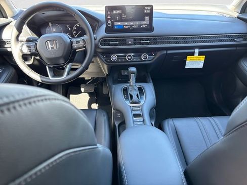 New 2026 Honda HR-V EX-L image 10