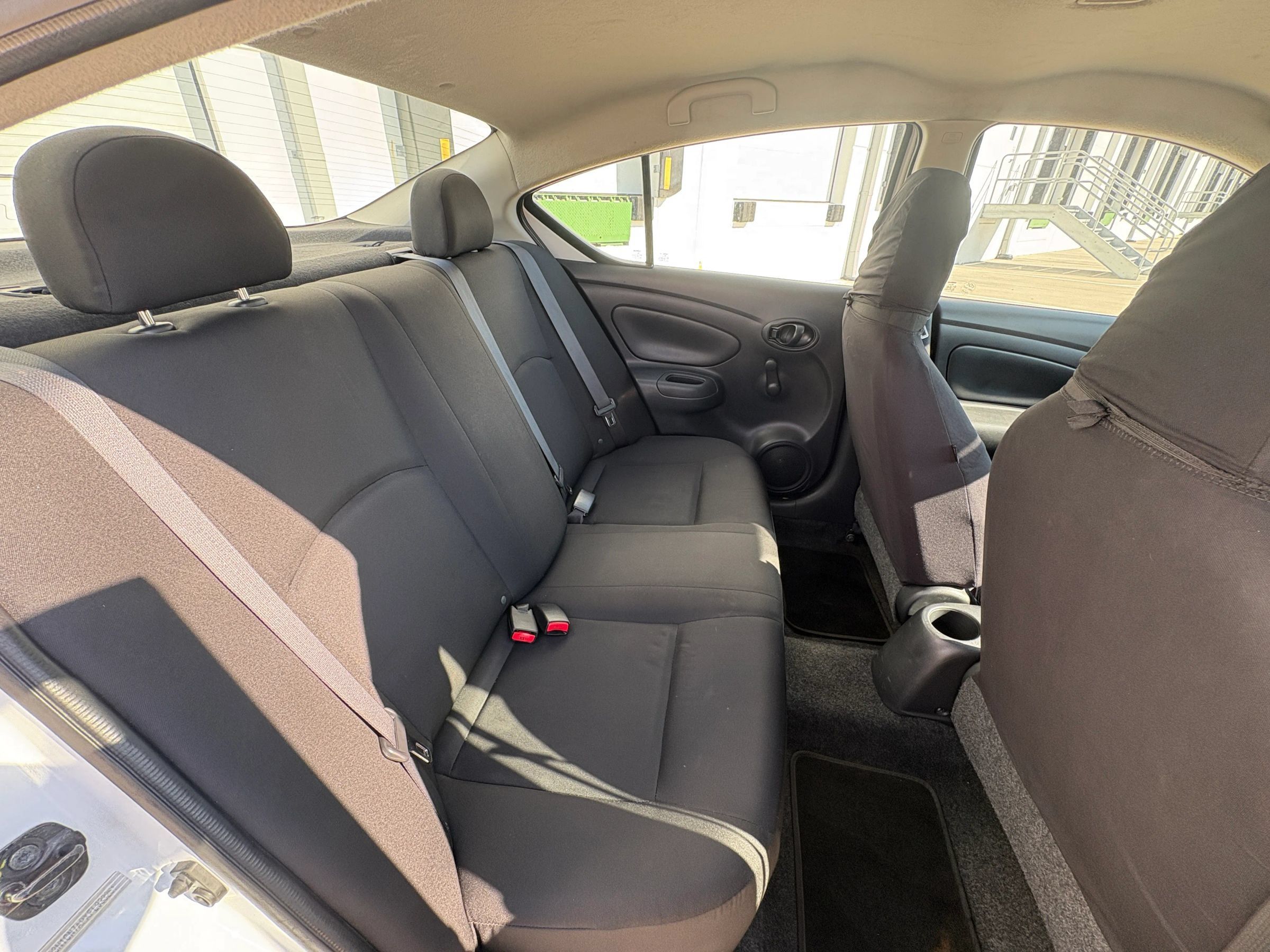 Used 2015 Nissan Versa S Plus FWD image 34